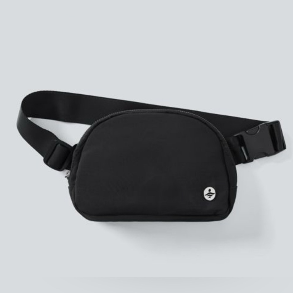 New Halara Women's Logo Waist Crossbody Nylon Bag Belt Fanny Pack Black